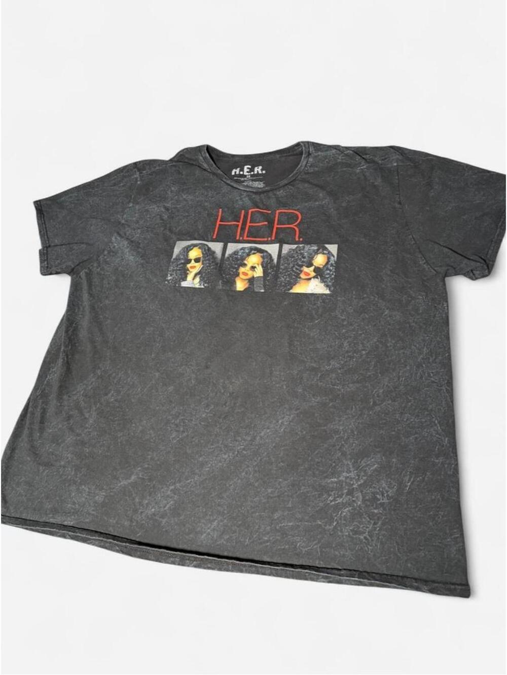 H.E.R. 3XL Official “I Used To Know Her" 2018 Tour Tee R&B Artist